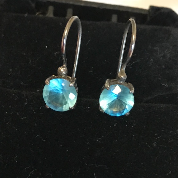 Vintage Jewelry - 925 Sterling Silver Hook Earrings with Blue Stone